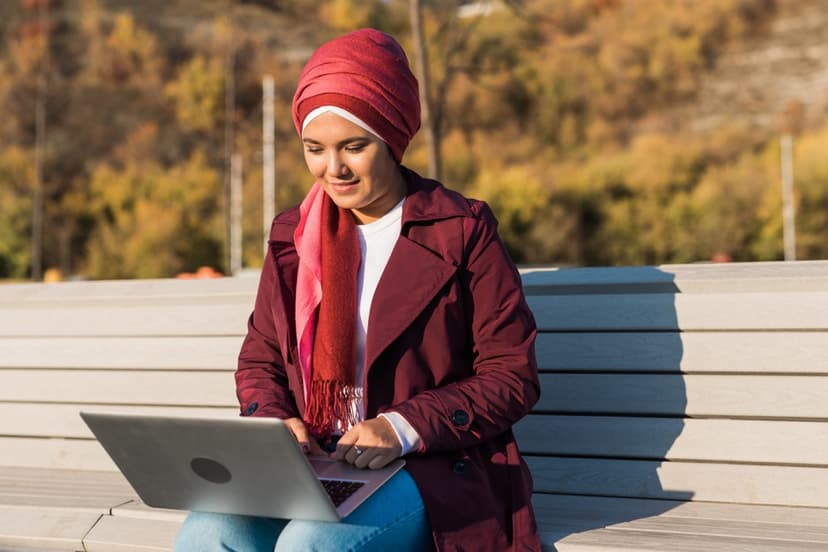 Tutorial Hijab Pashmina: 3 Style untuk Berbagai Kesempatan